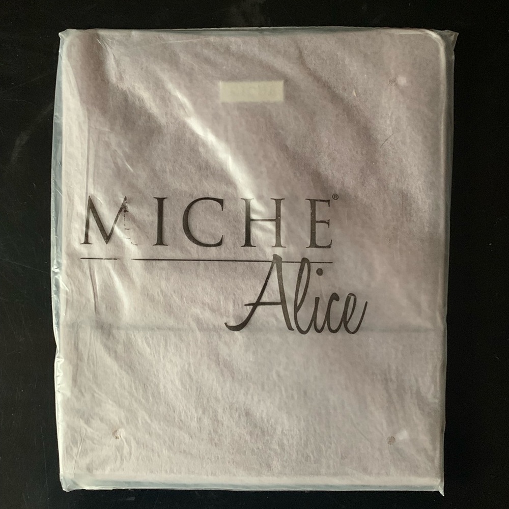 Miche Alice Petite Red Handbag (SHELL ONLY) - Picture 5 of 7